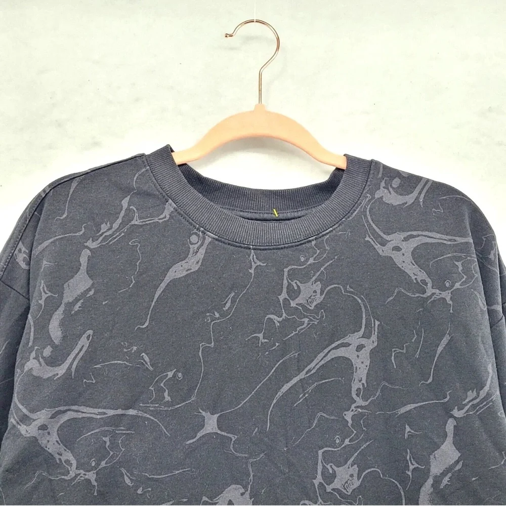 Women's French Terry Crewneck Sweatshirt All in Motion Black Marble Size M NWT - Picture 3 of 11